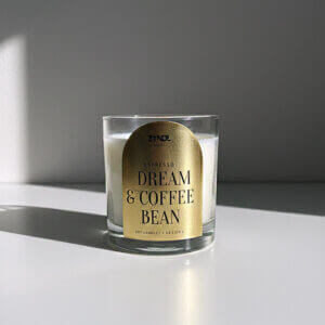 Candle with espresso coffee scent