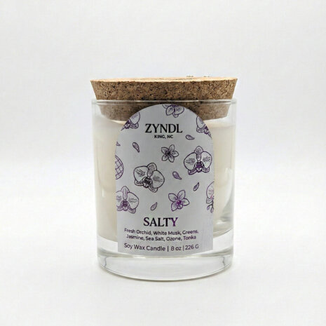 Spa scent candle Candle with floral and salty scent