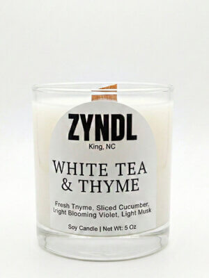 White tea and thyme scented candle